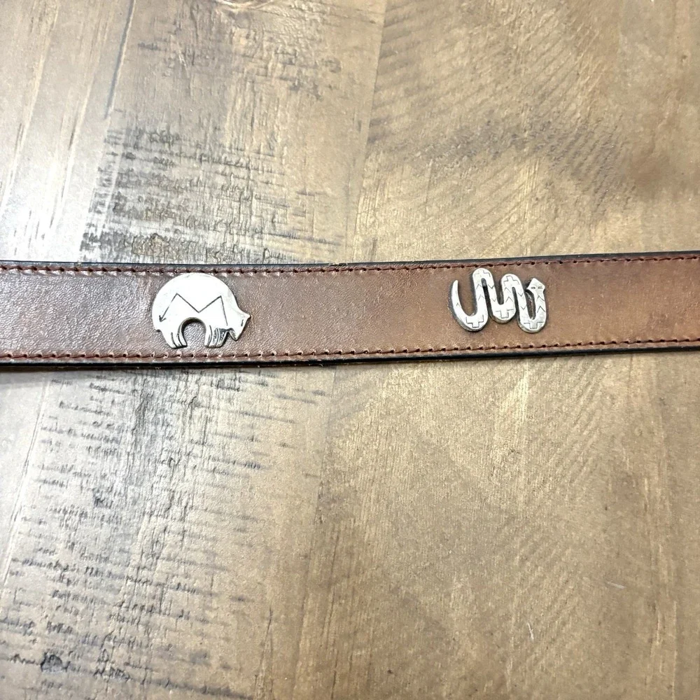 TEX TAN Cowhide Belt Size 28 Made In USA Southwestern Conchos Vintage‎